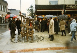 Abstrakter Bronzebrunnen in Werl